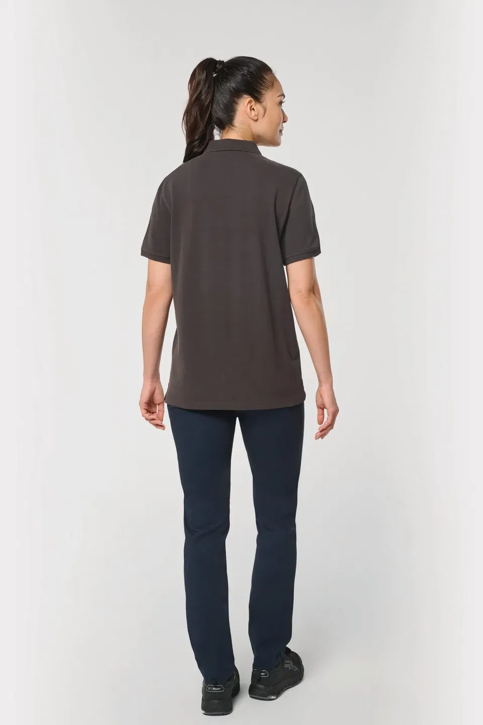 Polo ecorresponsable con bolsillo en el pecho unisex