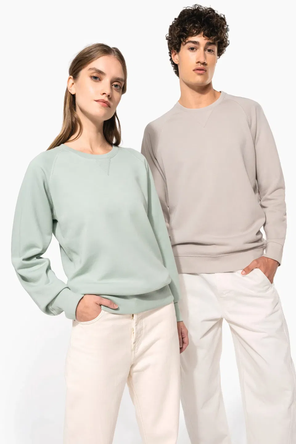 Sudadera algodón orgánico con cuello redondo y mangas raglan de mujer