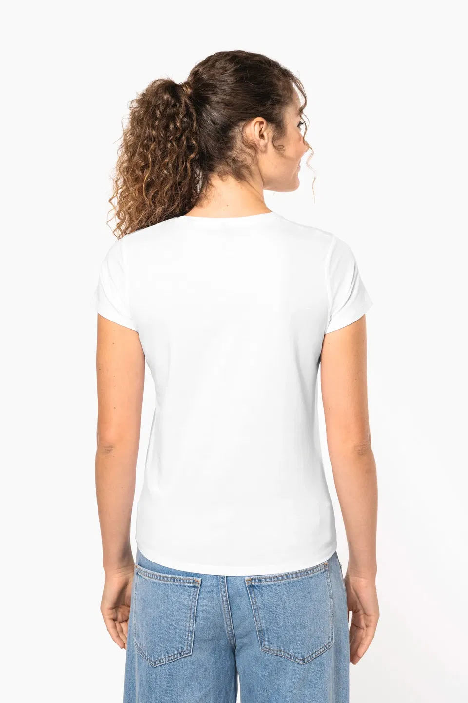 Camiseta con elastano cuello de pico mujer