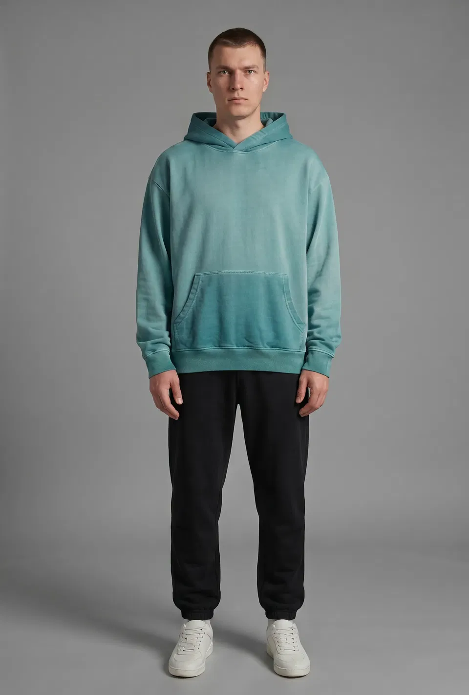 OVERSIZED HOODIE 