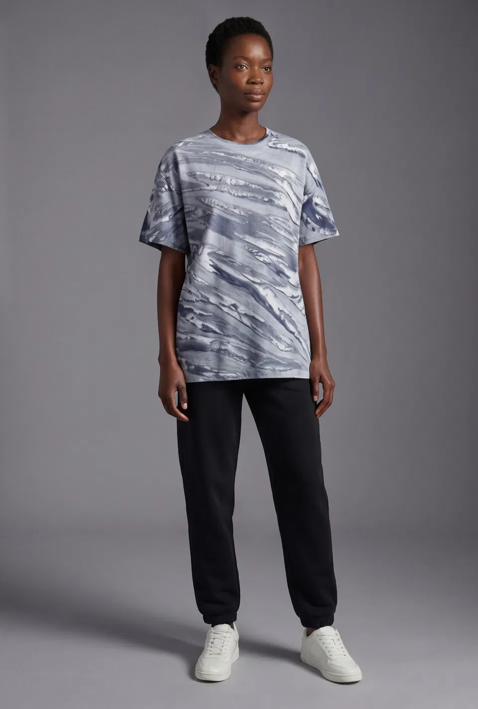 OVERSIZED TEE